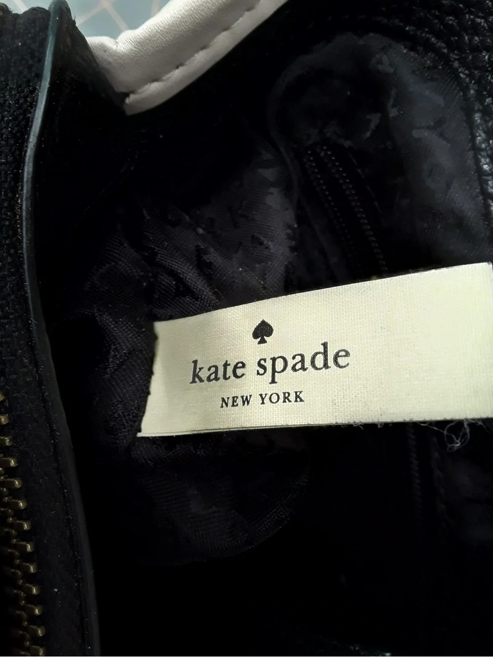 EUC Kate Spade New York Ward Place Evangelie Satchel WKRU5500 Black Pink